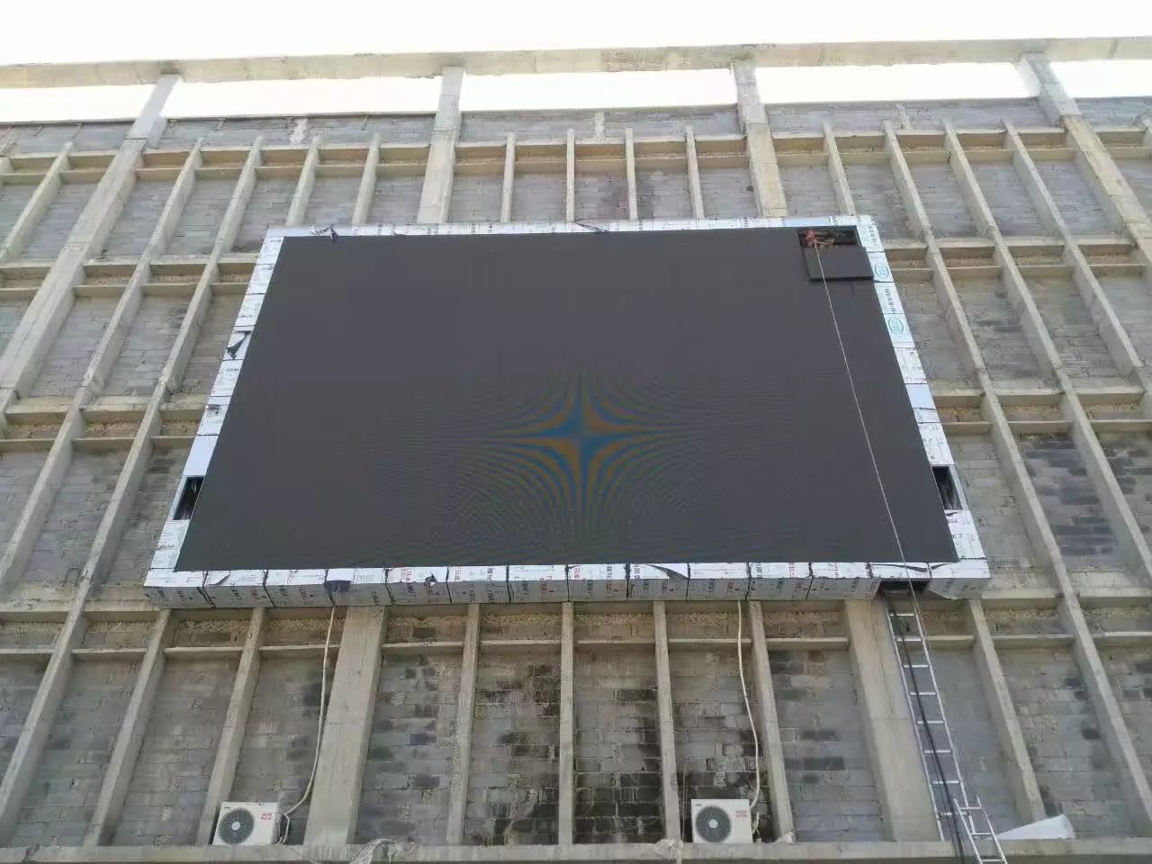 P4戶外（wài）LED顯示屏