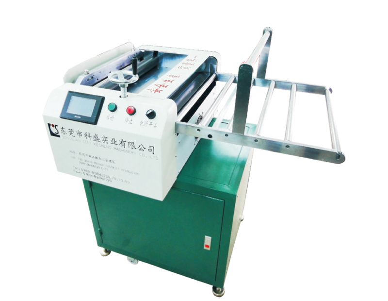 矽膠數（shù）控切（qiē）條機