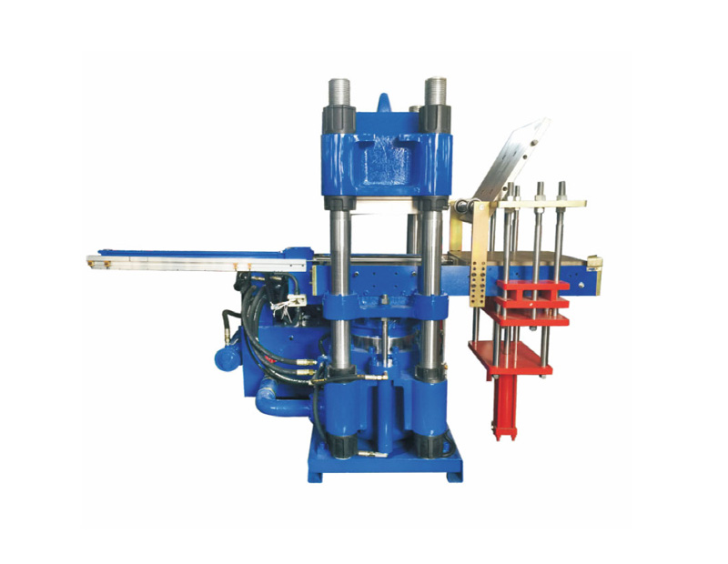 高(gāo)精密度雙油泵全自動快速軌道開模油壓成型機1.jpg